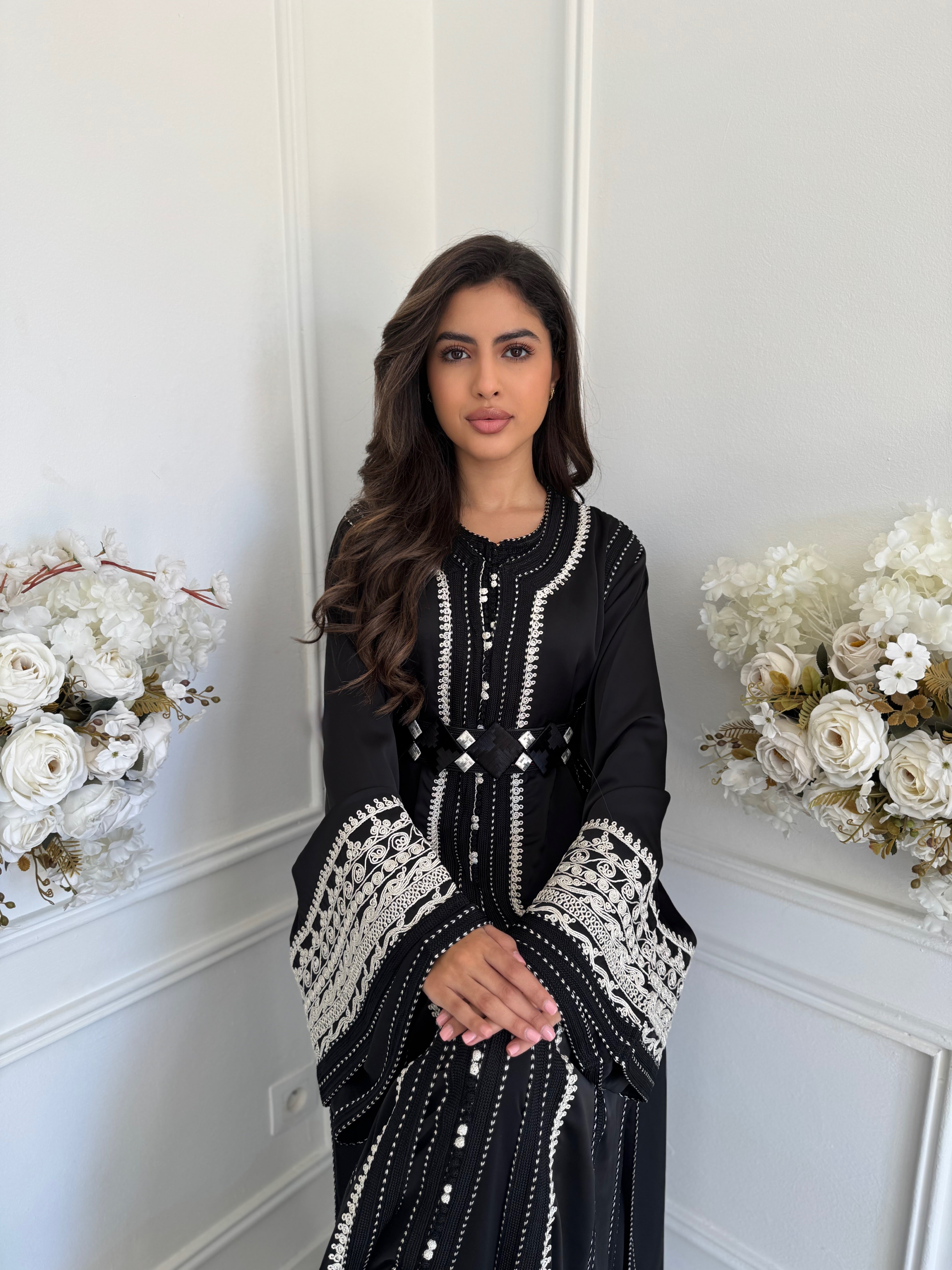 Luxury Black Moroccan Takchita with Silver Embroidery – IB Caftan