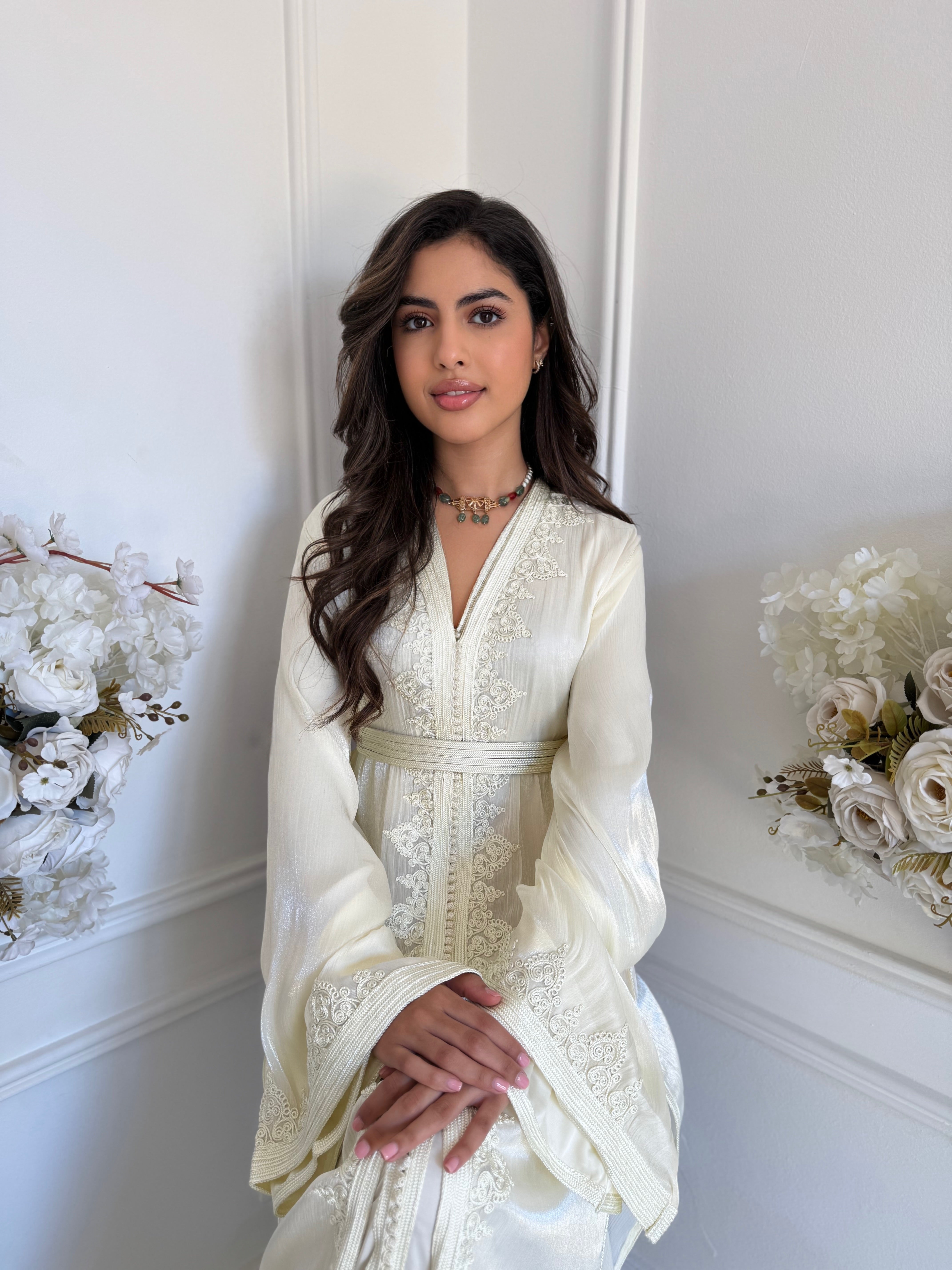 Takchita Amira – Elegant Moroccan Takchita Dress by IB Caftan