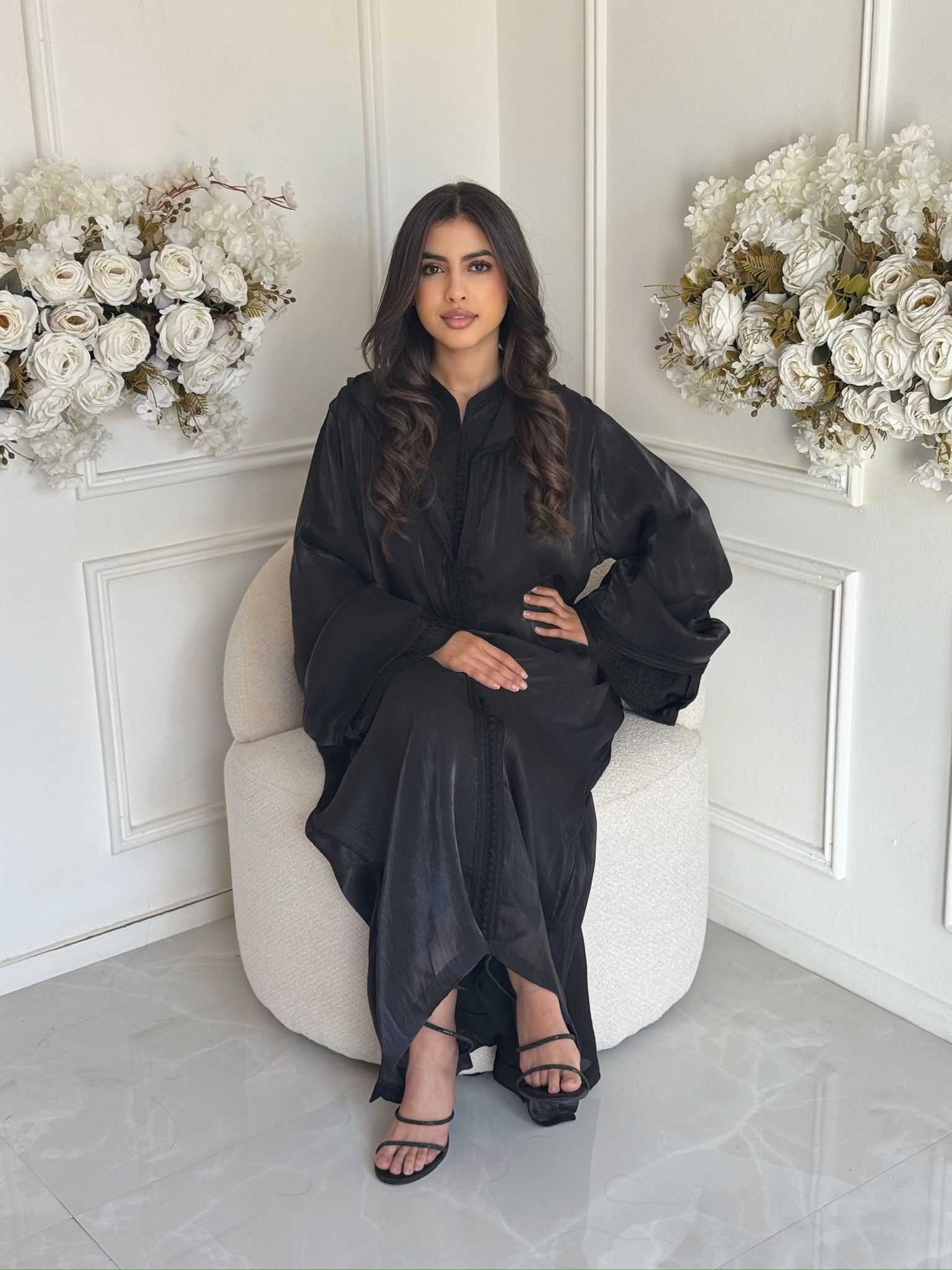 Moroccan jellaba dress Jellaba Reine with long sleeves and flowing fit