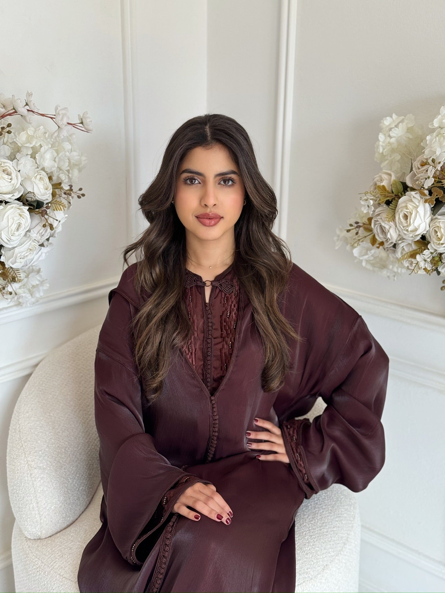 Moroccan Jellaba Luna in burgundy for Ramadan