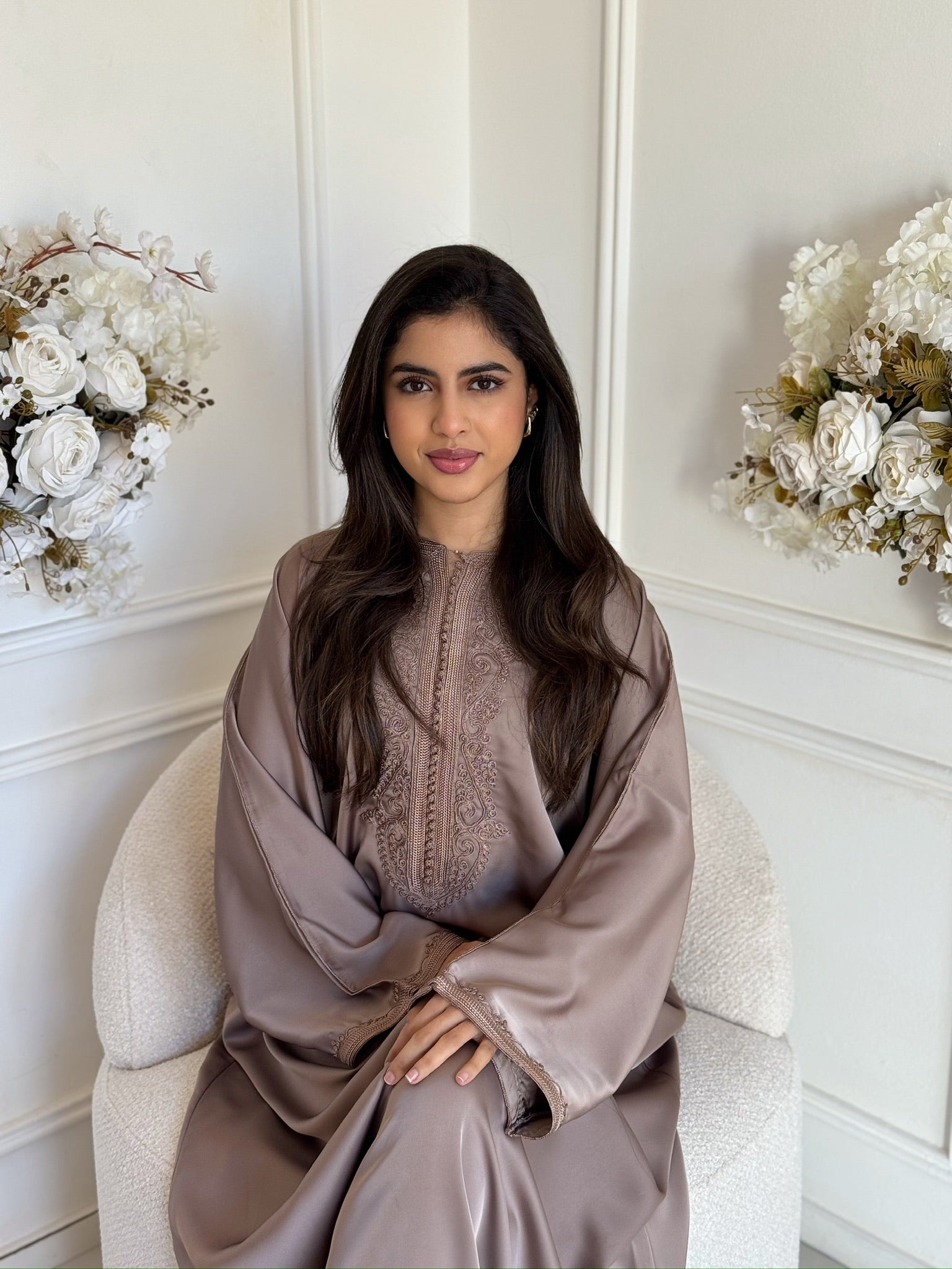 Elegant Moroccan gandoura for women, modest and timeless design.