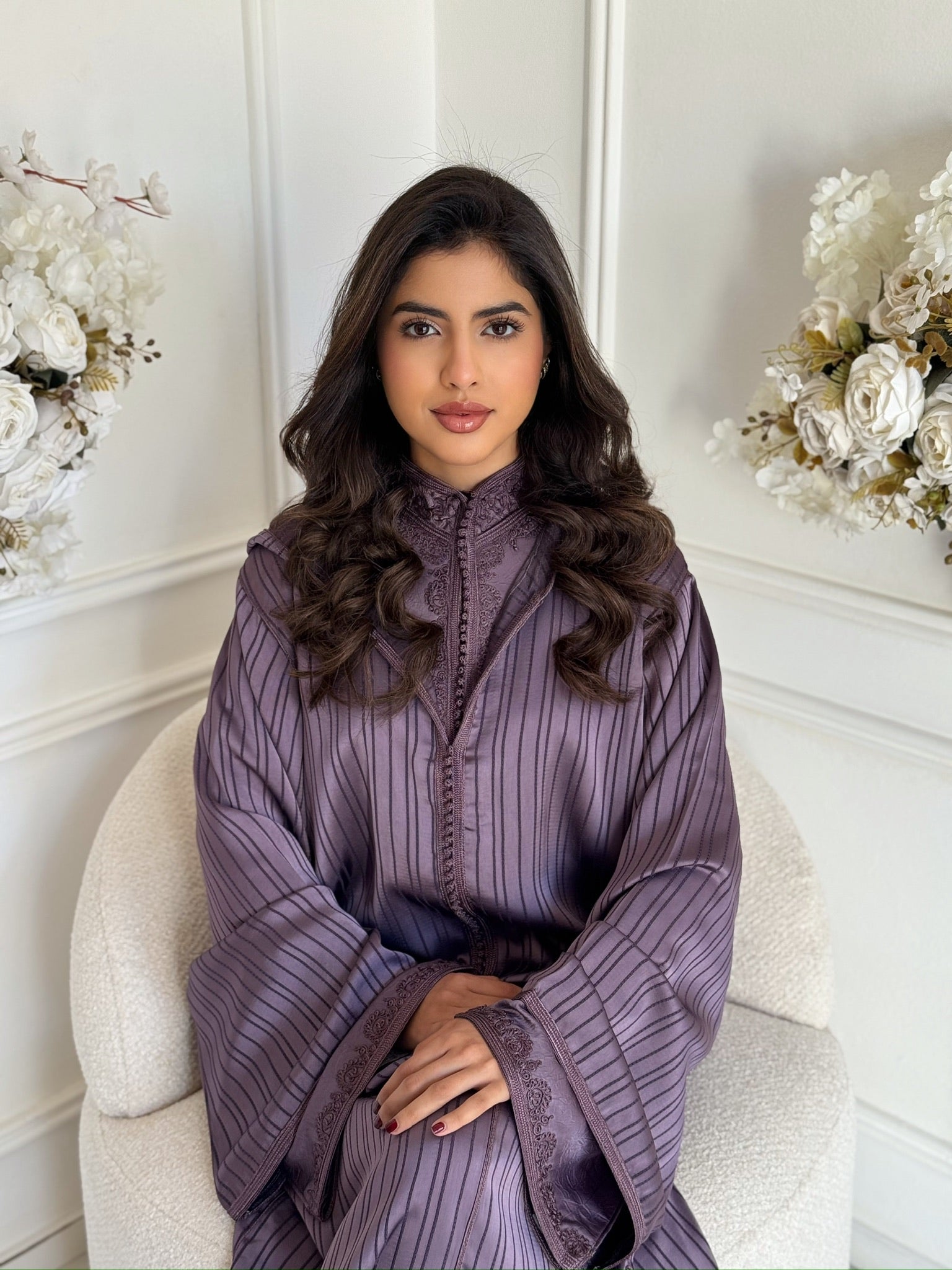 Women wears purple jellaba, eid and ramadan