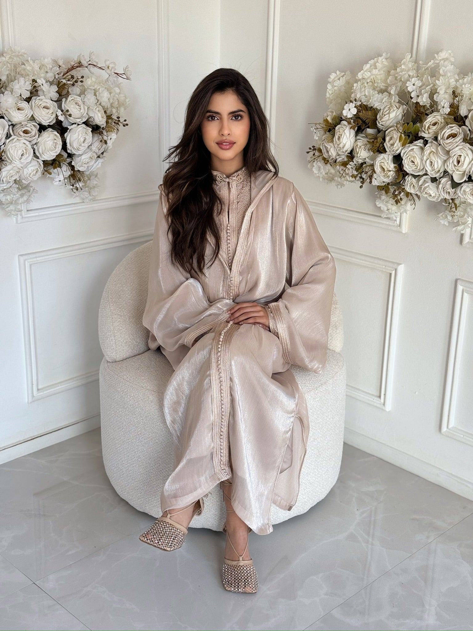 Elegant Moroccan jellaba worn by model – modest Ramadan outfit