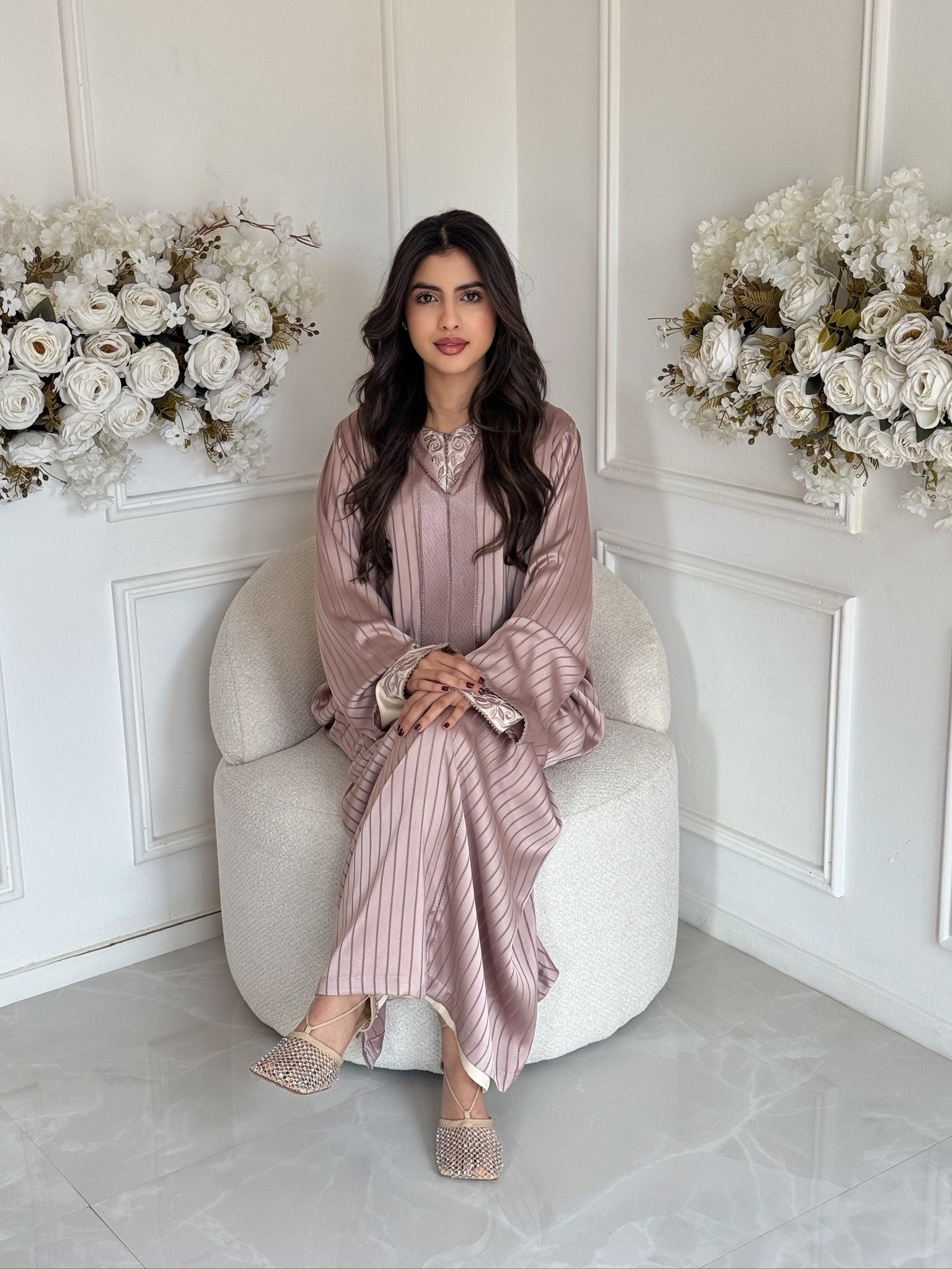 Elegant women’s jellaba Ines with traditional Moroccan design