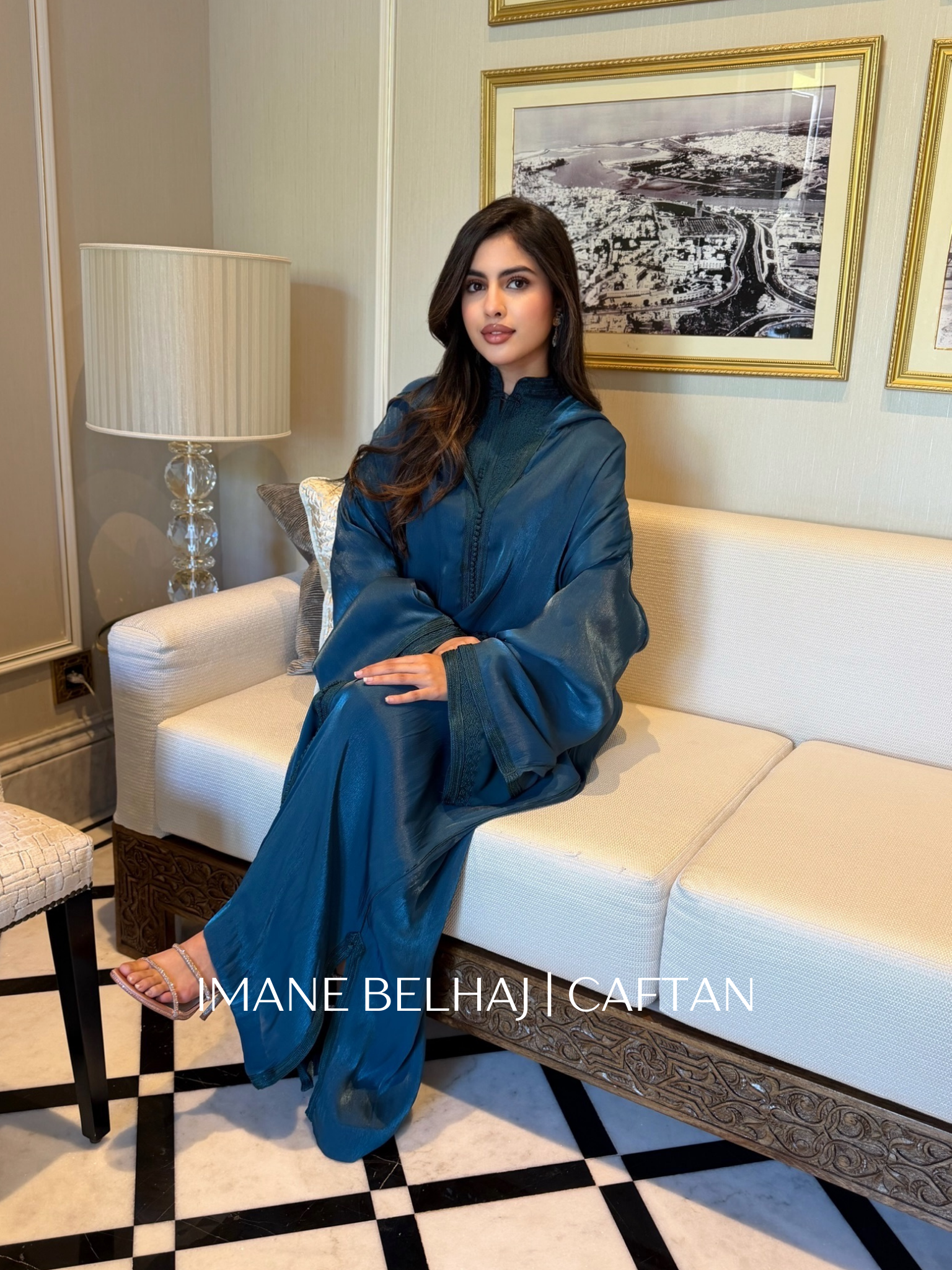 Luxury Moroccan jellaba Faraah with flowing silhouette and refined details